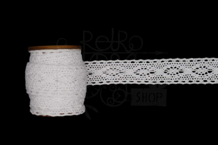 Koronka biała szerokość 2,6cm - 1mb