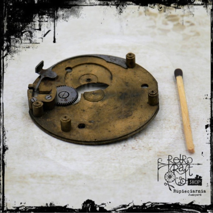 Mechanizm zegarowy 009