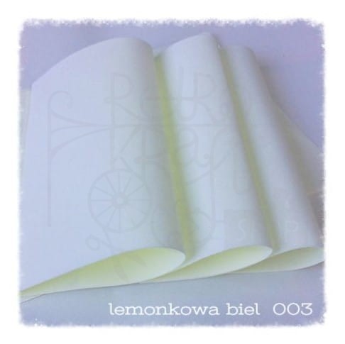 Pianka foamiran 30x35cm - lemonkowa biel