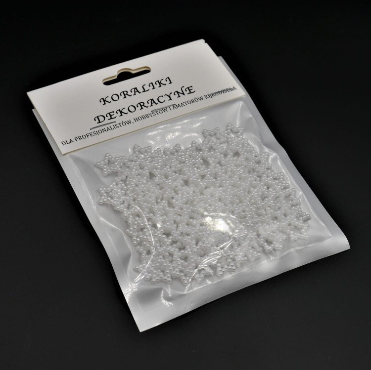 Koraliki perełki gwiazdki białe 12mm 20g 2