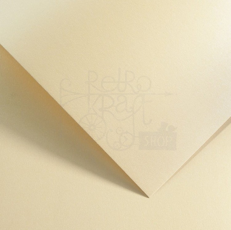 Arkusz papieru Karton ozdobny Iceland Diamentowy kremowy A4 220g Galeria Papieru