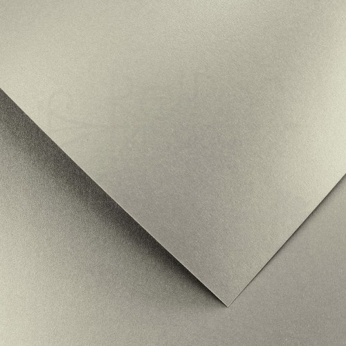Arkusz papieru Karton ozdobny Pearl srebrny A4 250g Galeria Papieru
