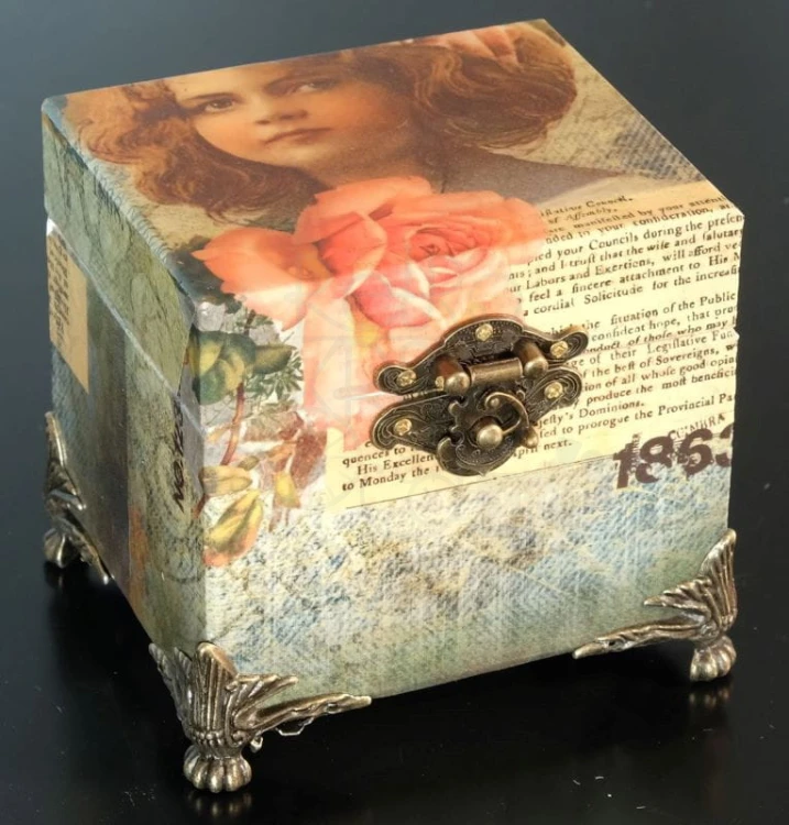 Papier do decoupage 17x25 Portret retro 1.4 LBD061.4 LaBlanche