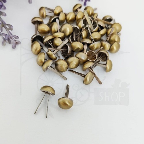 Ozdoby metalowe ćwieki antyczny brąz 9x16mm 30szt DMCFA5024 Dress My Craft