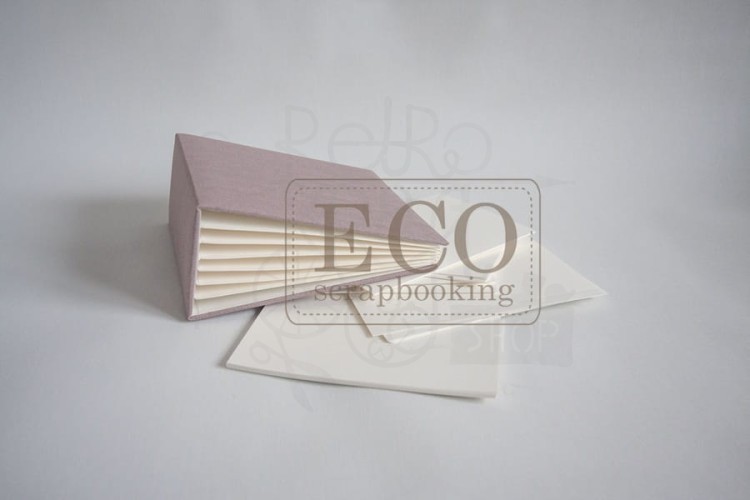 Album Bazyliszek 16x16 krem z liliową okładką Eco Scrapbooking