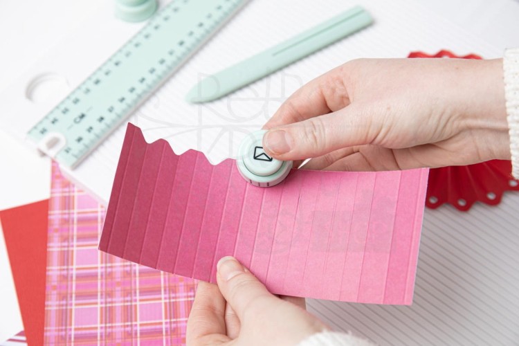 Tablica do bigowania z trymerem Making Tool Scoring Board &amp; Trimmer 665797 Sizzix