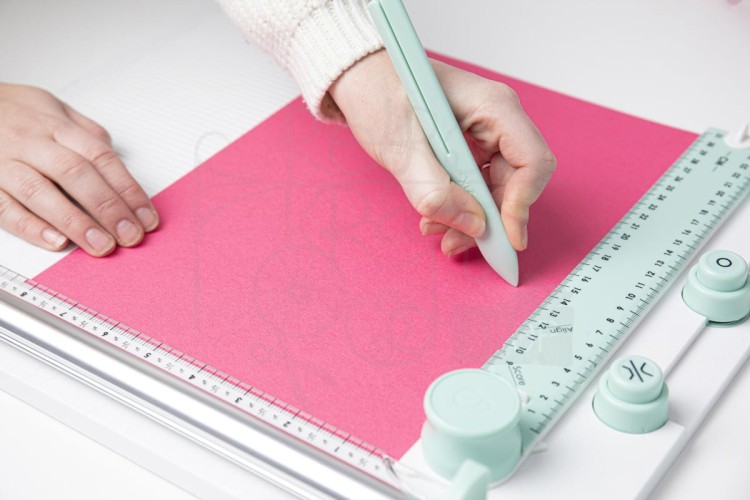 Tablica do bigowania z trymerem Making Tool Scoring Board &amp; Trimmer 665797 Sizzix