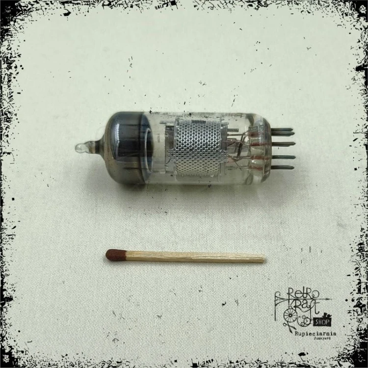 Lampa elektronowa 020