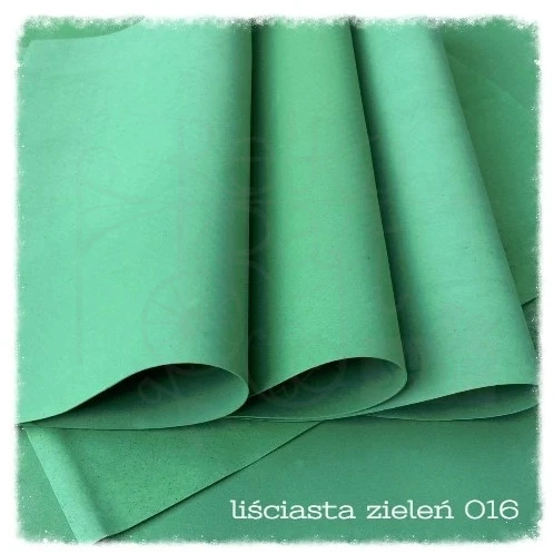 Pianka foamiran 30x35cm - liściasta zieleń